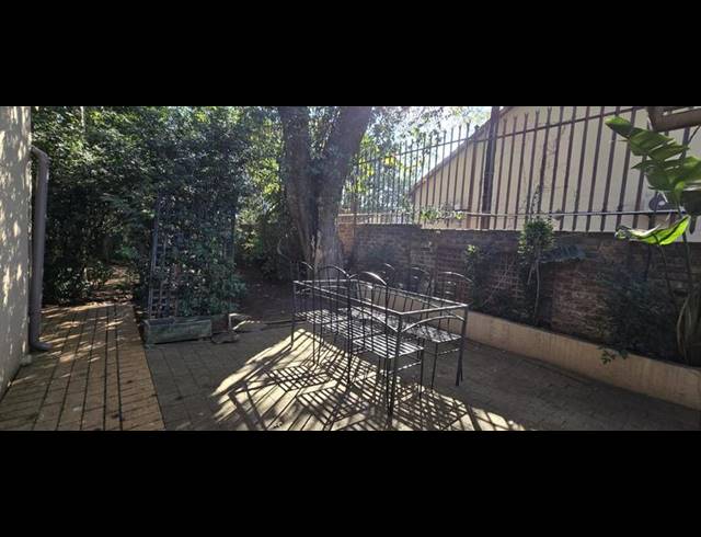3 BEDROOM DUPLEX FOR SALE IN ARCADIA
